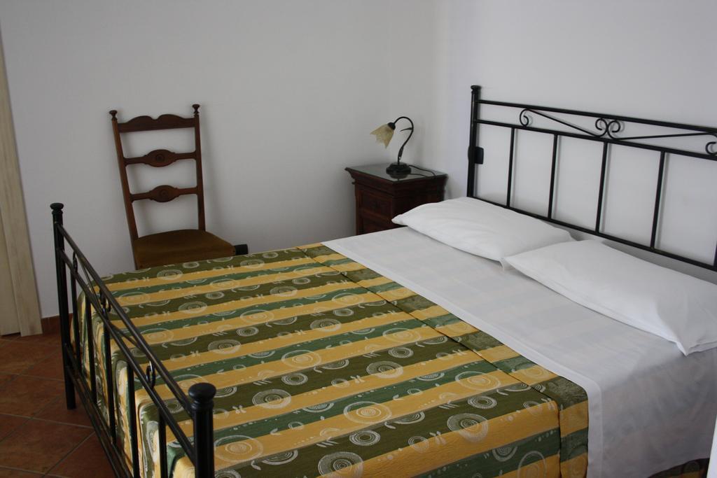 Kerkent Bed & Breakfast Агридженто Стая снимка